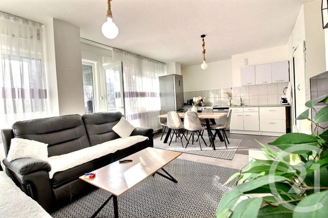 Appartement F4 à vendre - 4 pièces - 79.5 m2 - GAILLARD - 74 - RHONE-ALPES - Century 21 Agence Du Lac