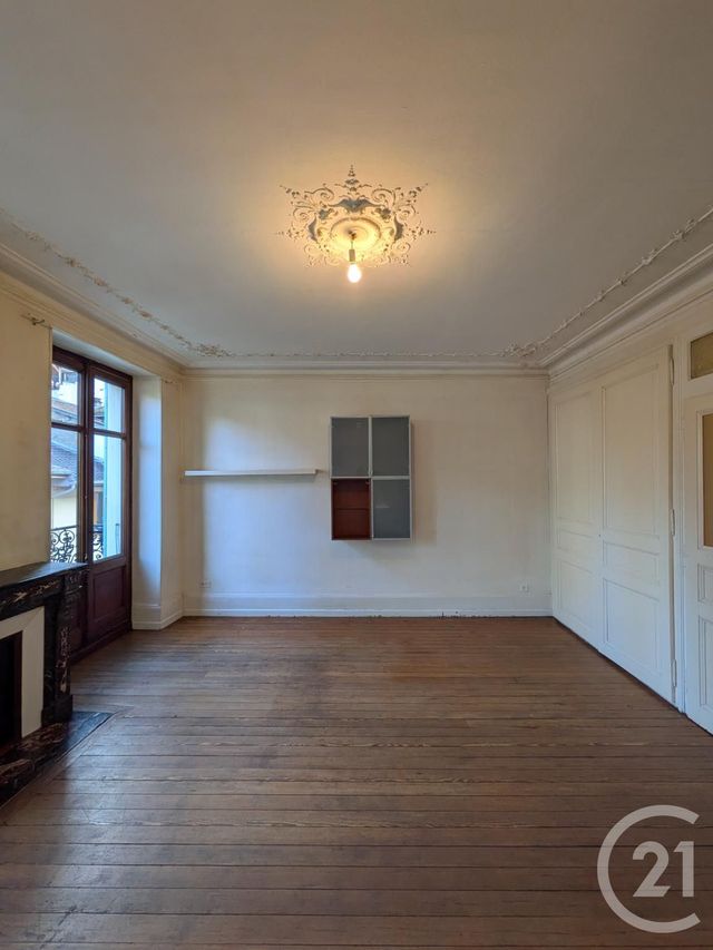 Appartement T3 à vendre - 3 pièces - 66.56 m2 - EVIAN LES BAINS - 74 - RHONE-ALPES - Century 21 Agence Du Lac