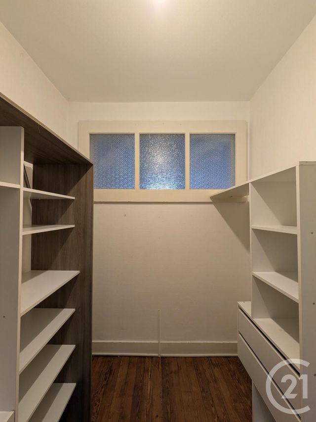 Appartement T3 à vendre - 3 pièces - 66.56 m2 - EVIAN LES BAINS - 74 - RHONE-ALPES - Century 21 Agence Du Lac