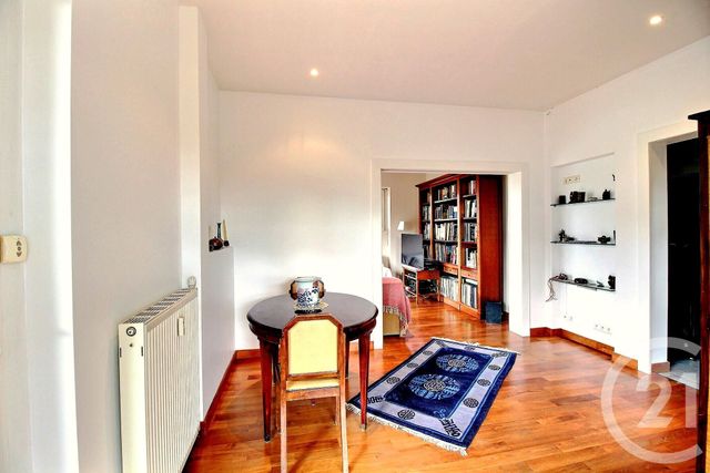 Afficher la photo en grand Appartement F3 à vendre - 3 pièces - 84.71 m2 - GAILLARD - 74 - RHONE-ALPES - Century 21 Agence Du Lac