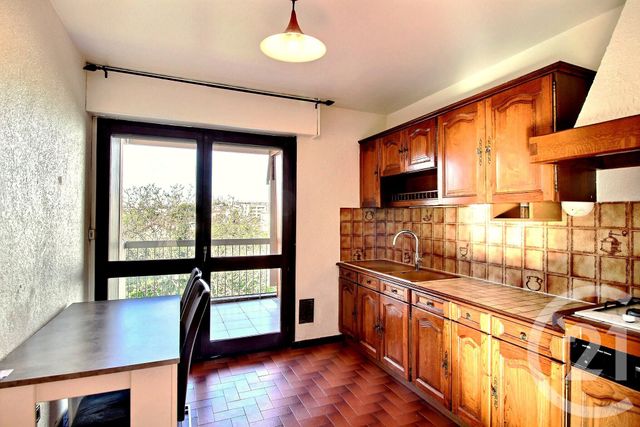 Appartement F3 bis à vendre - 3 pièces - 76.0 m2 - ANNEMASSE - 74 - RHONE-ALPES - Century 21 Agence Du Lac