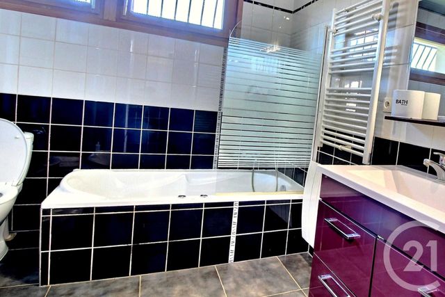 maison à vendre - 4 pièces - 94.0 m2 - VIUZ EN SALLAZ - 74 - RHONE-ALPES - Century 21 Agence Du Lac