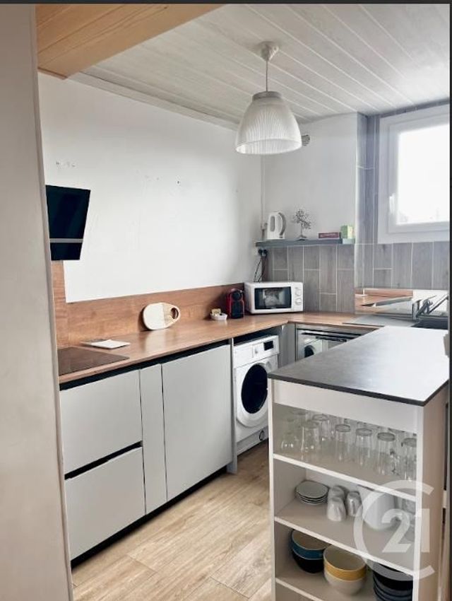 Appartement F2 à vendre - 2 pièces - 40.64 m2 - AMBILLY - 74 - RHONE-ALPES - Century 21 Agence Du Lac