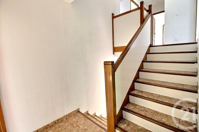 maison à vendre - 8 pièces - 178.0 m2 - GAILLARD - 74 - RHONE-ALPES - Century 21 Agence Du Lac