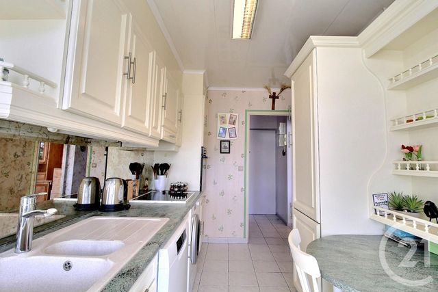 Appartement F2 à vendre - 2 pièces - 50.32 m2 - GAILLARD - 74 - RHONE-ALPES - Century 21 Agence Du Lac